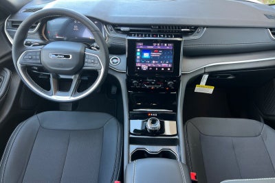 2026 Jeep Grand Cherokee GRAND CHEROKEE LAREDO X 4X4