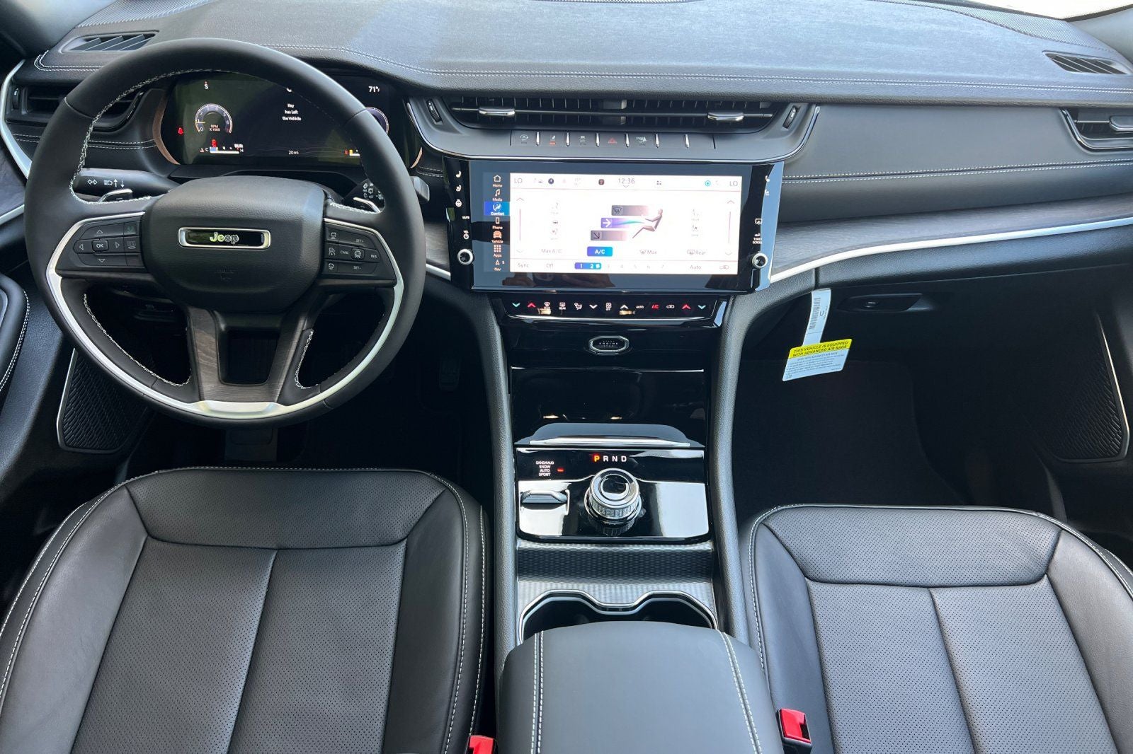 2026 Jeep Grand Cherokee GRAND CHEROKEE LIMITED RESERVE 4X4