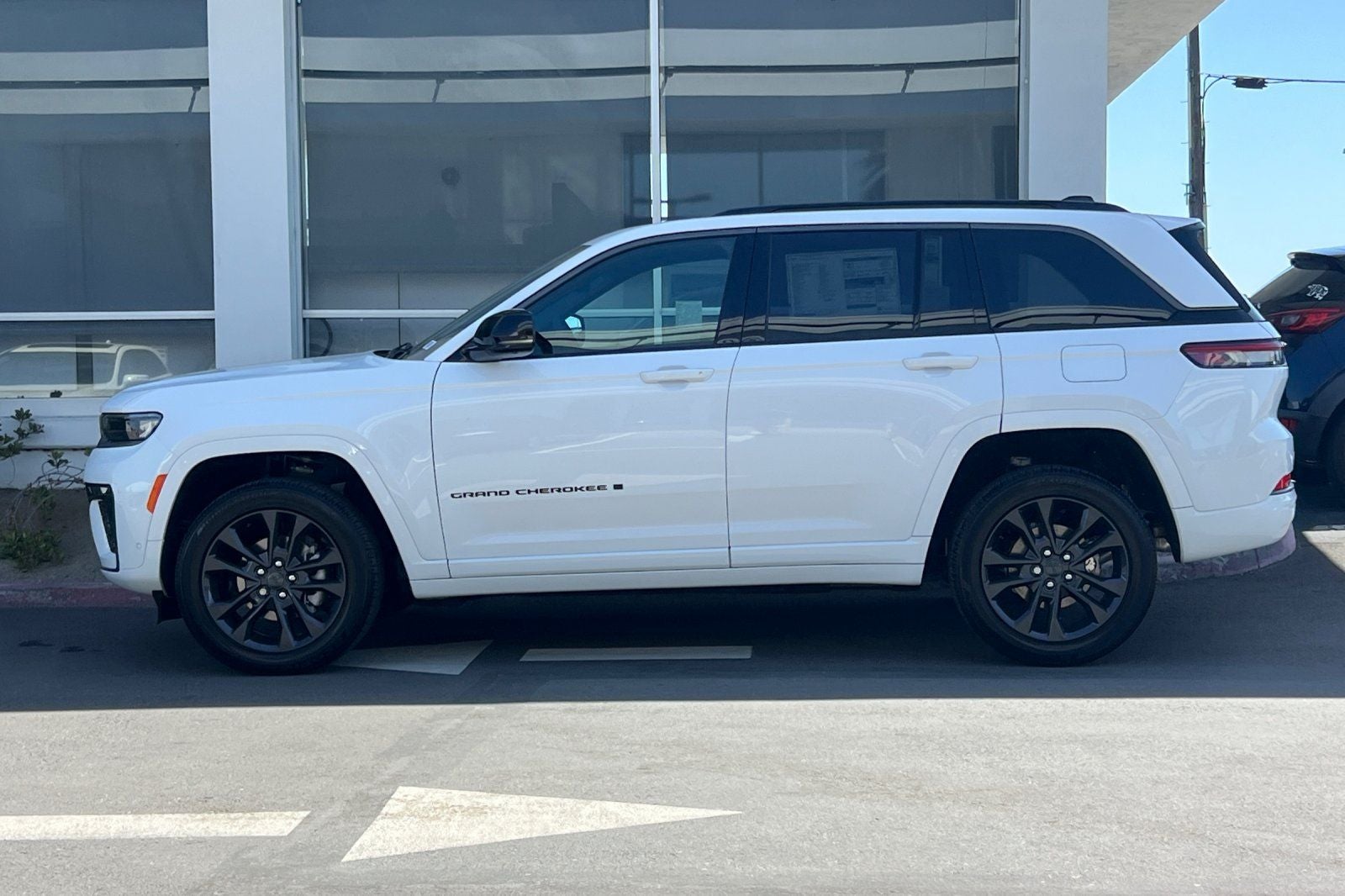 2026 Jeep Grand Cherokee GRAND CHEROKEE LIMITED RESERVE 4X4