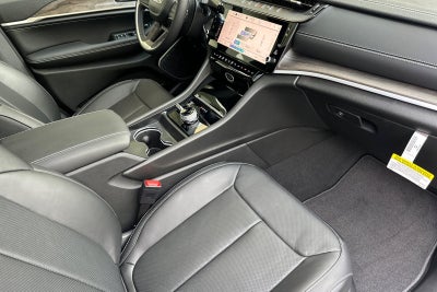 2027 Jeep Grand Cherokee GRAND CHEROKEE LIMITED RESERVE 4X4