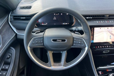 2026 Jeep Grand Cherokee GRAND CHEROKEE L LAREDO ALTITUDE 4X4