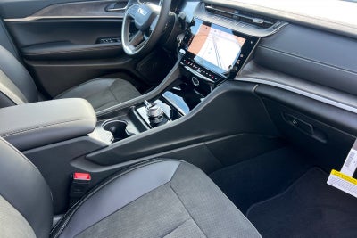 2026 Jeep Grand Cherokee GRAND CHEROKEE L LAREDO ALTITUDE 4X4