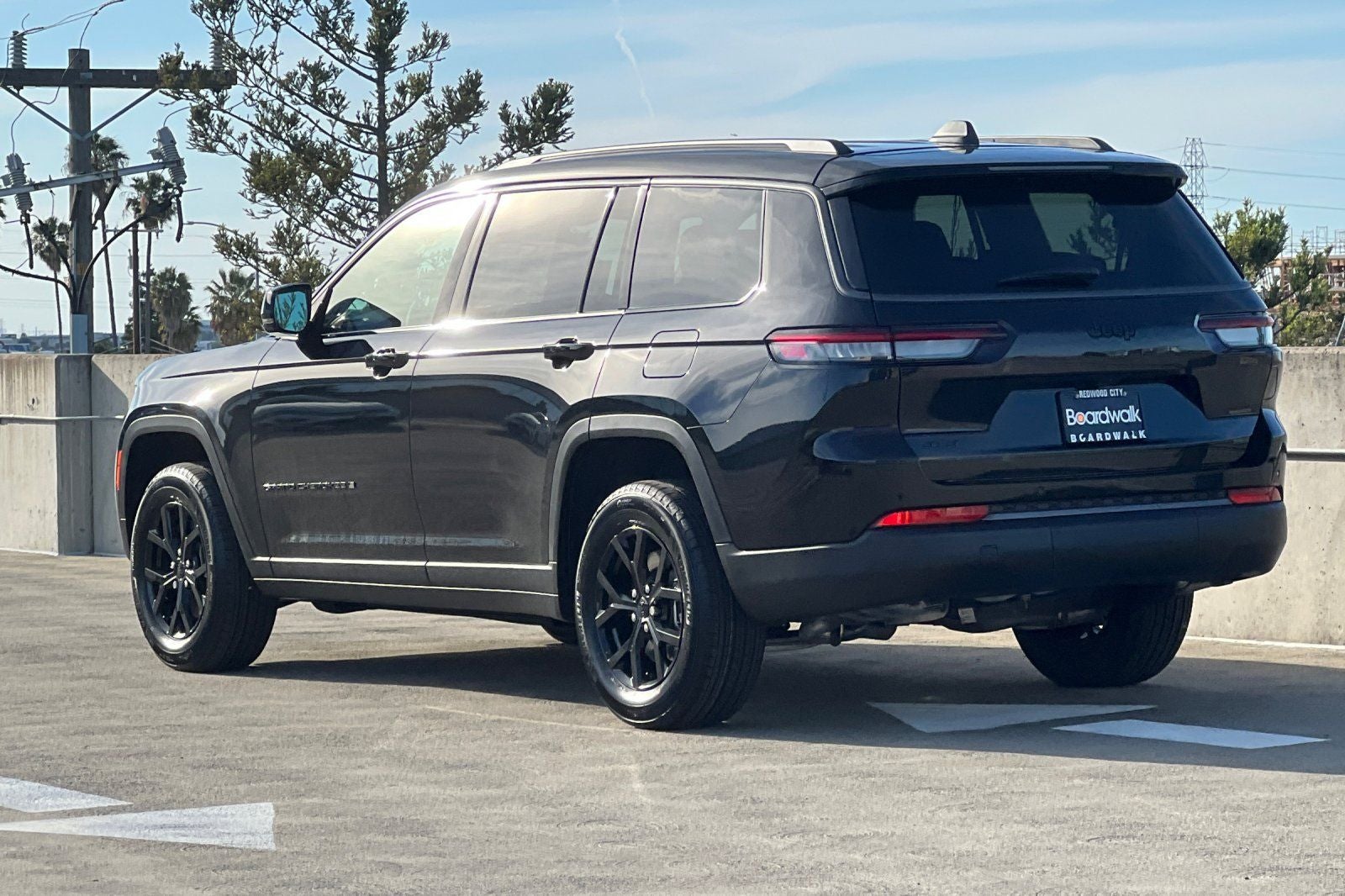 2026 Jeep Grand Cherokee GRAND CHEROKEE L LAREDO ALTITUDE 4X4