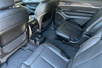 2026 Jeep Grand Cherokee GRAND CHEROKEE L LIMITED RESERVE 4X4