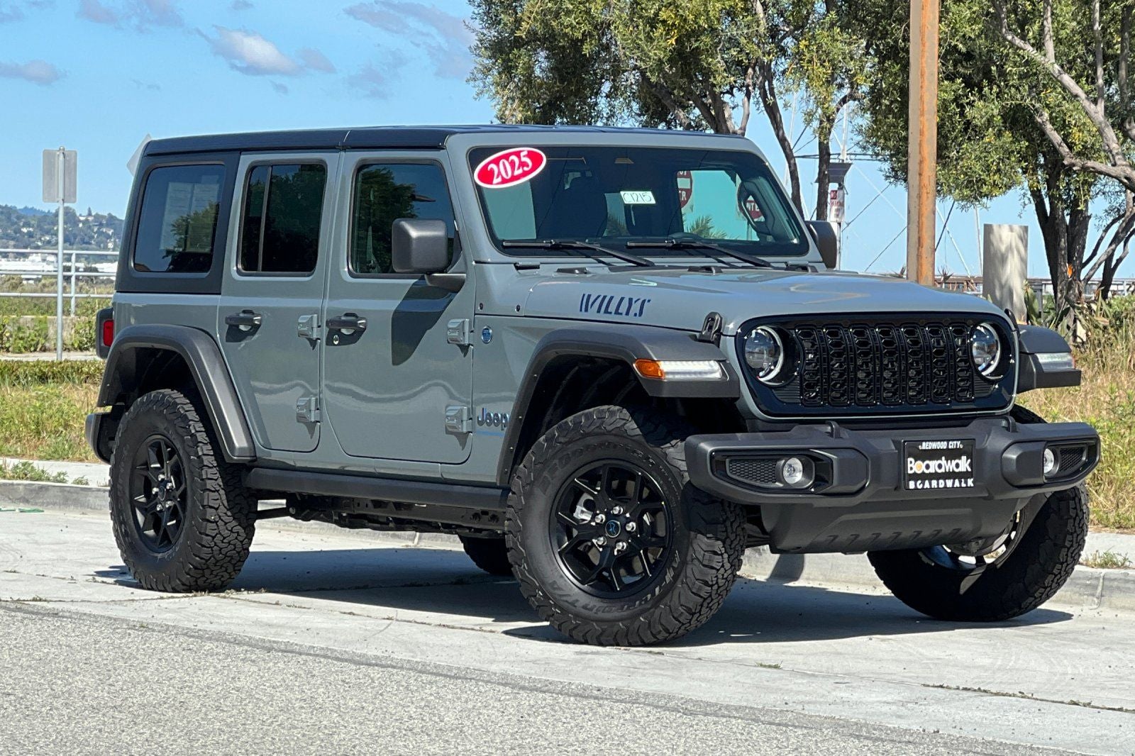 2025 Jeep Wrangler 4xe Willys 4xe