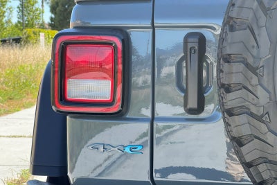 2025 Jeep Wrangler 4xe Willys 4xe