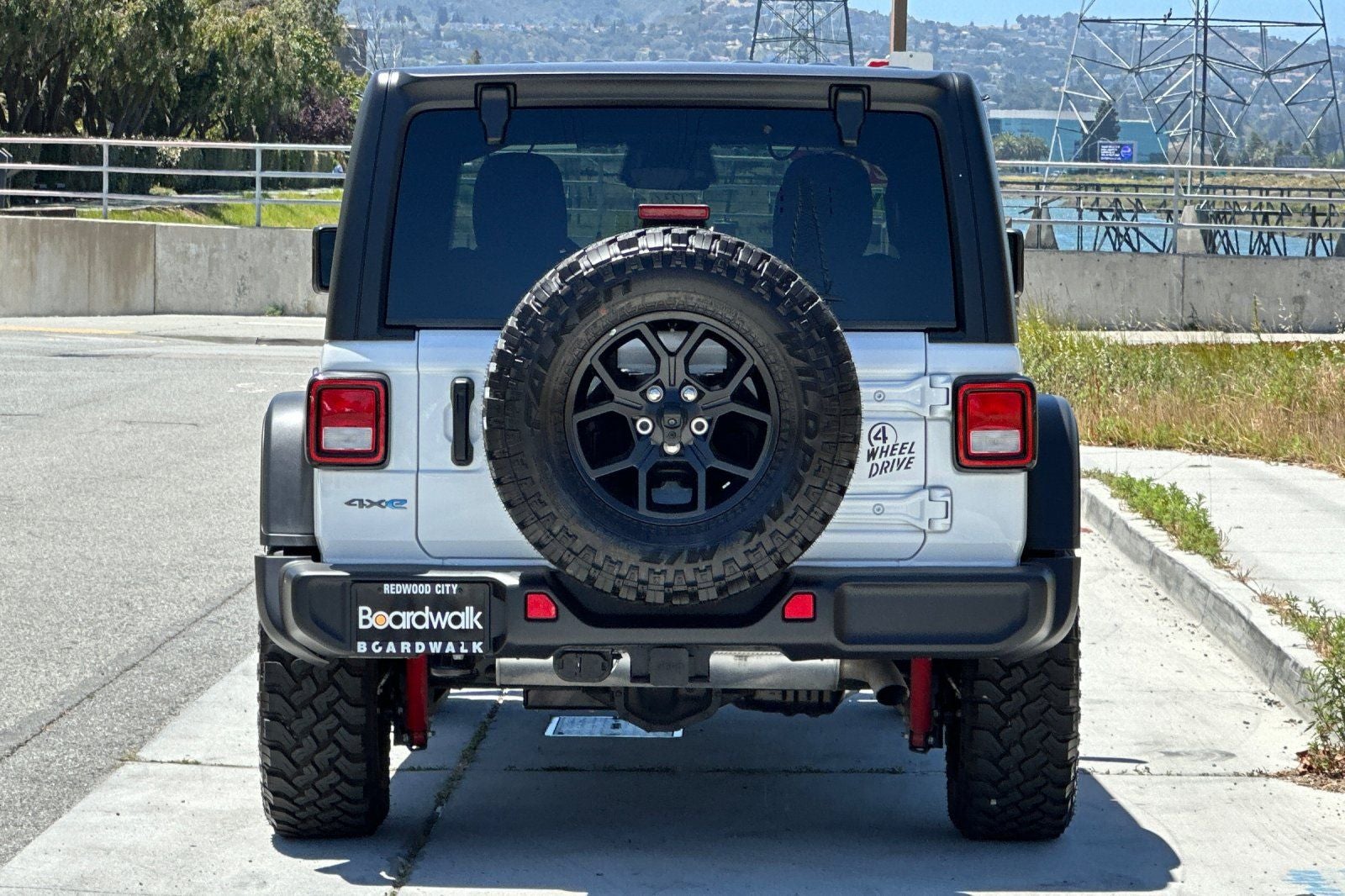 2025 Jeep Wrangler 4xe Willys 4xe