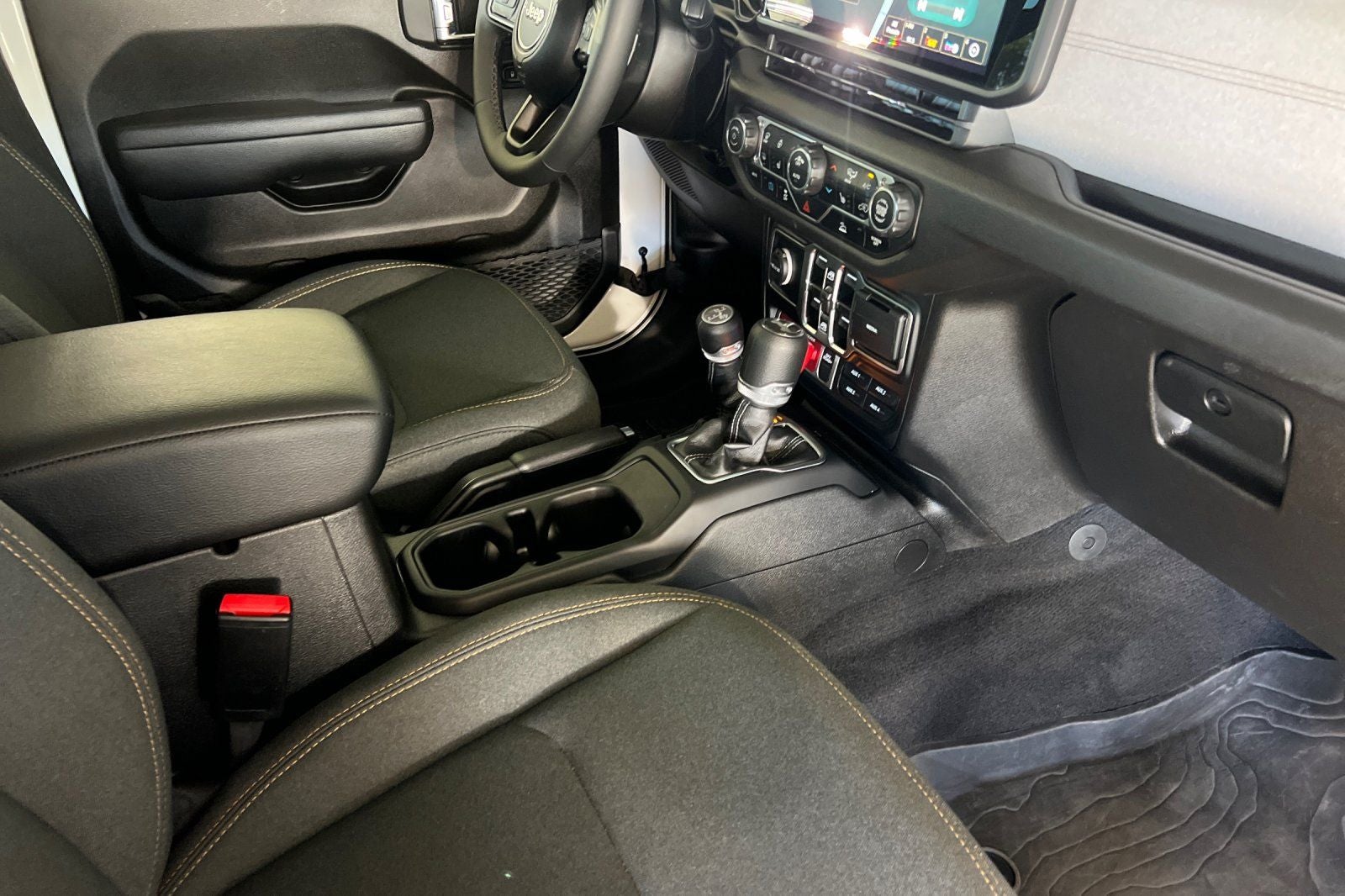 2025 Jeep Wrangler 4xe Willys 4xe