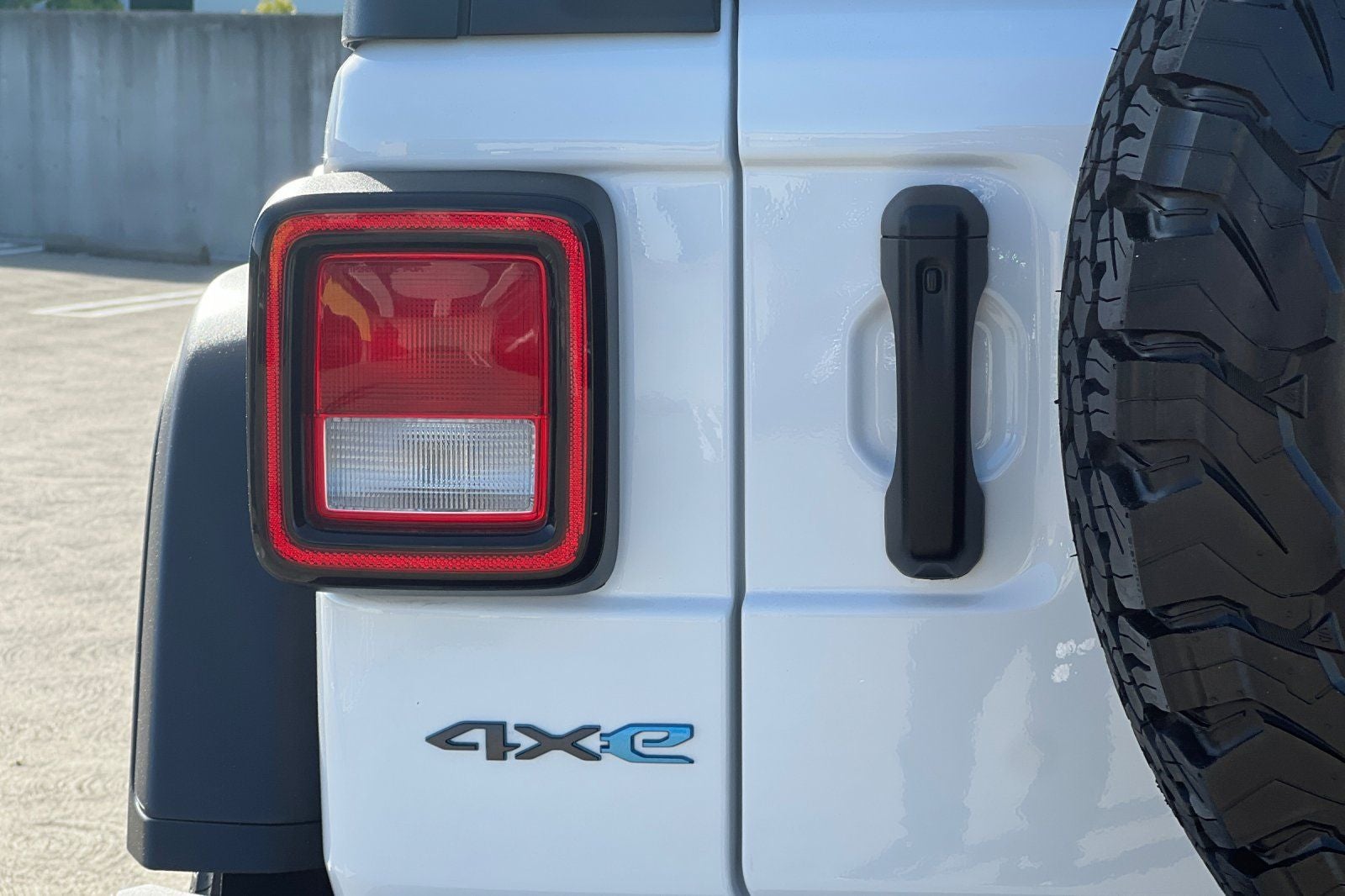 2025 Jeep Wrangler 4xe Willys 4xe