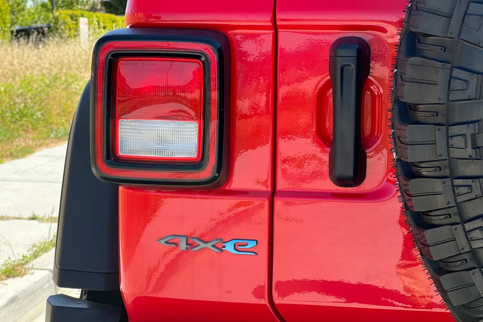 2025 Jeep Wrangler 4xe Willys 4xe