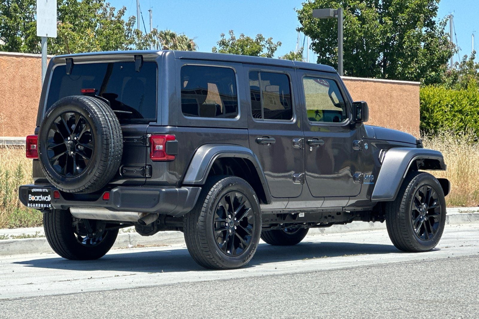2025 Jeep Wrangler 4xe Sahara 4xe