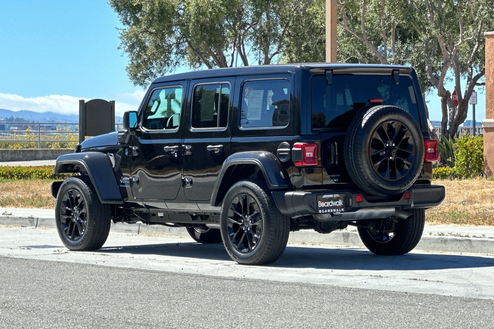 2025 Jeep Wrangler 4xe Sahara 4xe