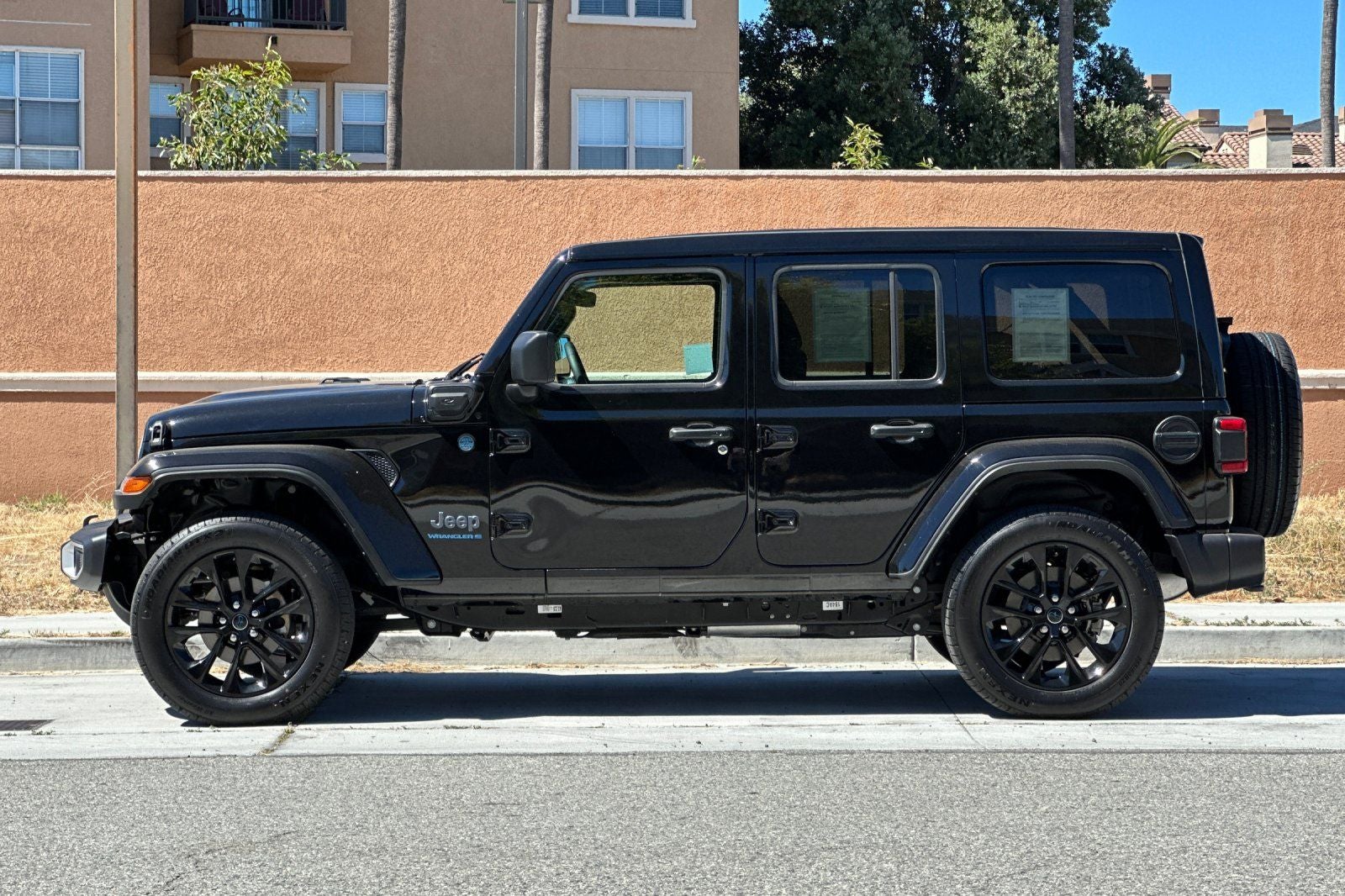 2025 Jeep Wrangler 4xe Sahara 4xe