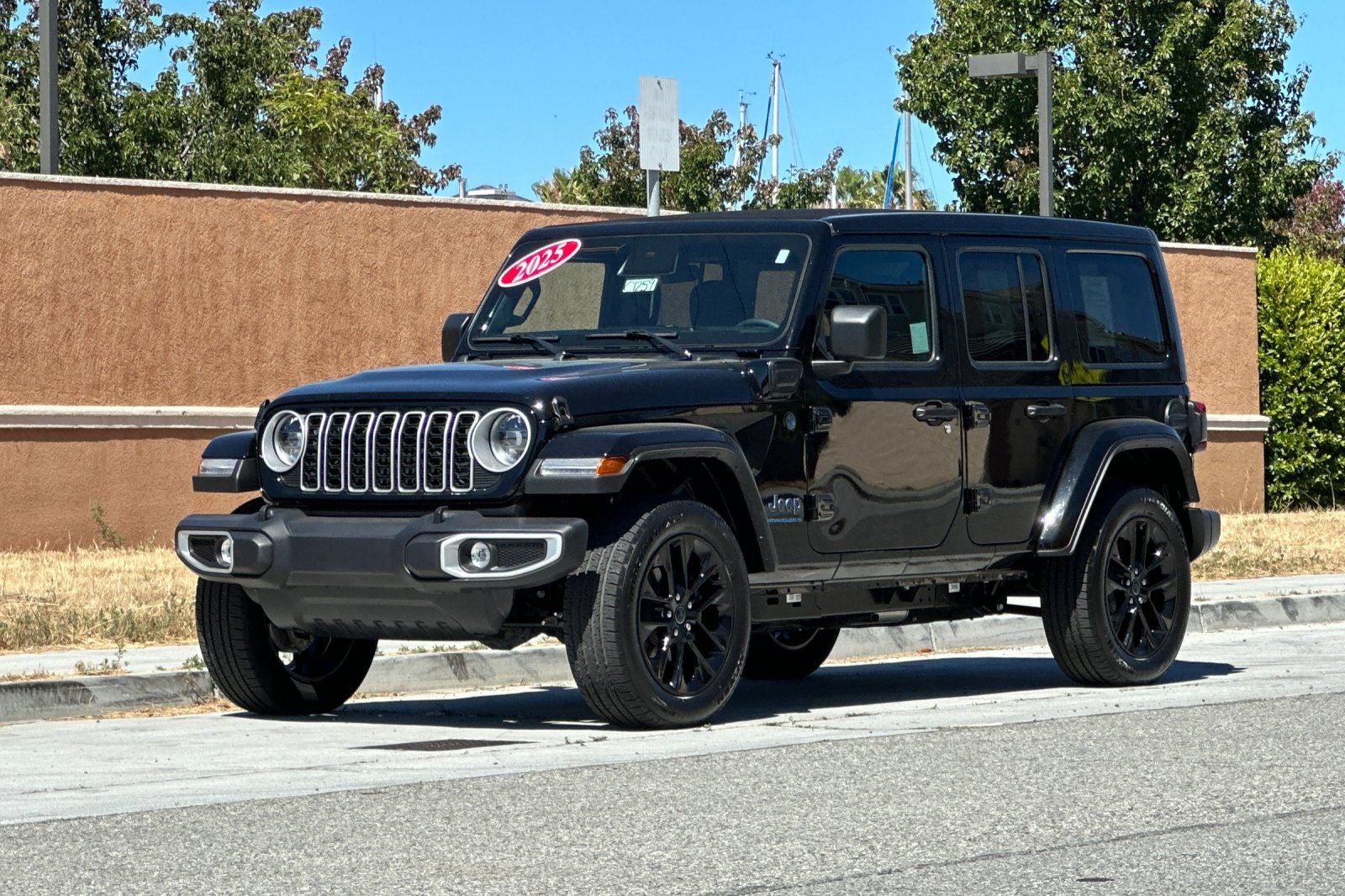 2025 Jeep Wrangler 4xe Sahara 4xe