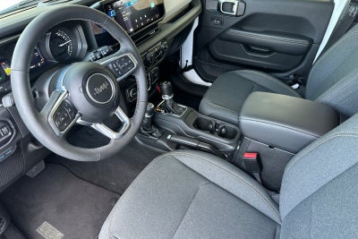 2025 Jeep Wrangler 4xe Sahara 4xe