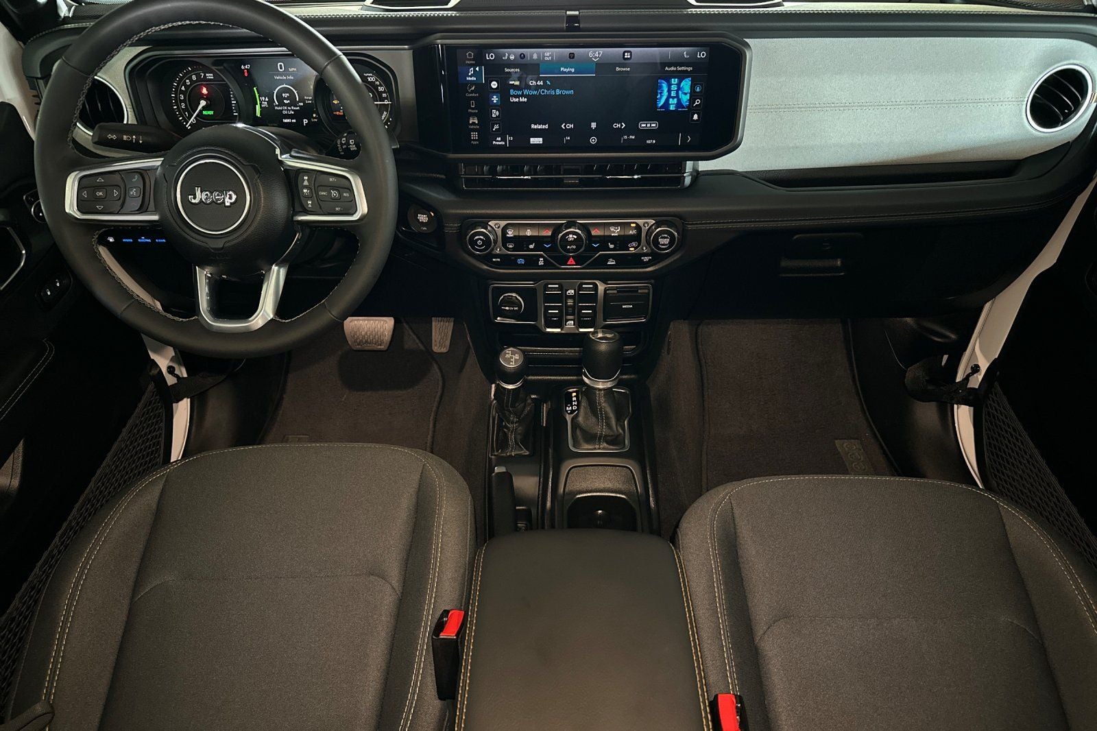 2025 Jeep Wrangler 4xe Sahara 4xe