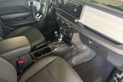 2025 Jeep Wrangler Sahara 4xe