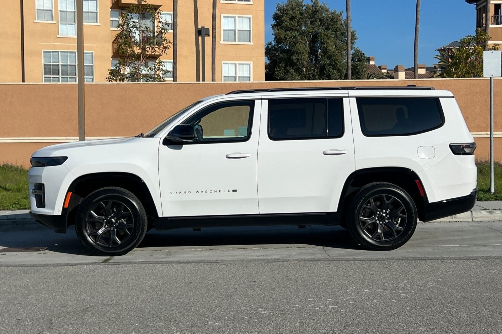 2026 Jeep Grand Wagoneer GRAND WAGONEER LIMITED ALTITUDE 4X4