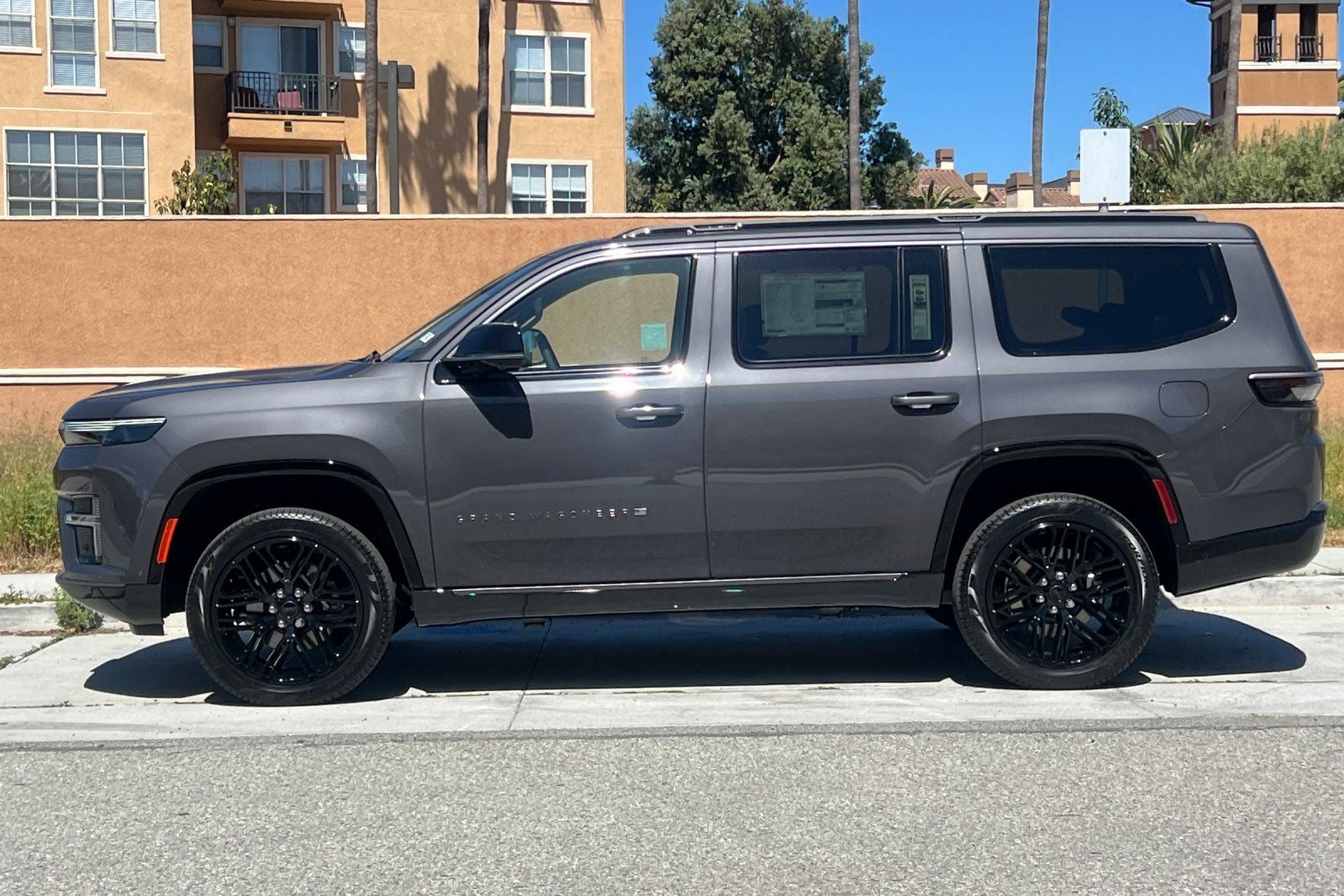 2026 Jeep Grand Wagoneer GRAND WAGONEER LIMITED RESERVE 4X4