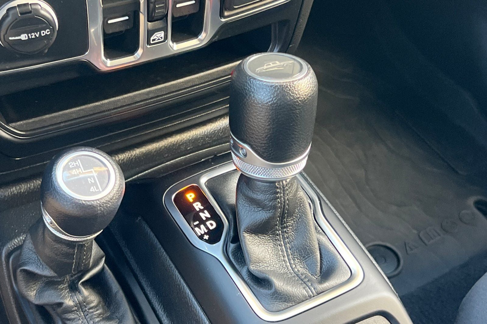 2023 Jeep Gladiator Willys 4x4