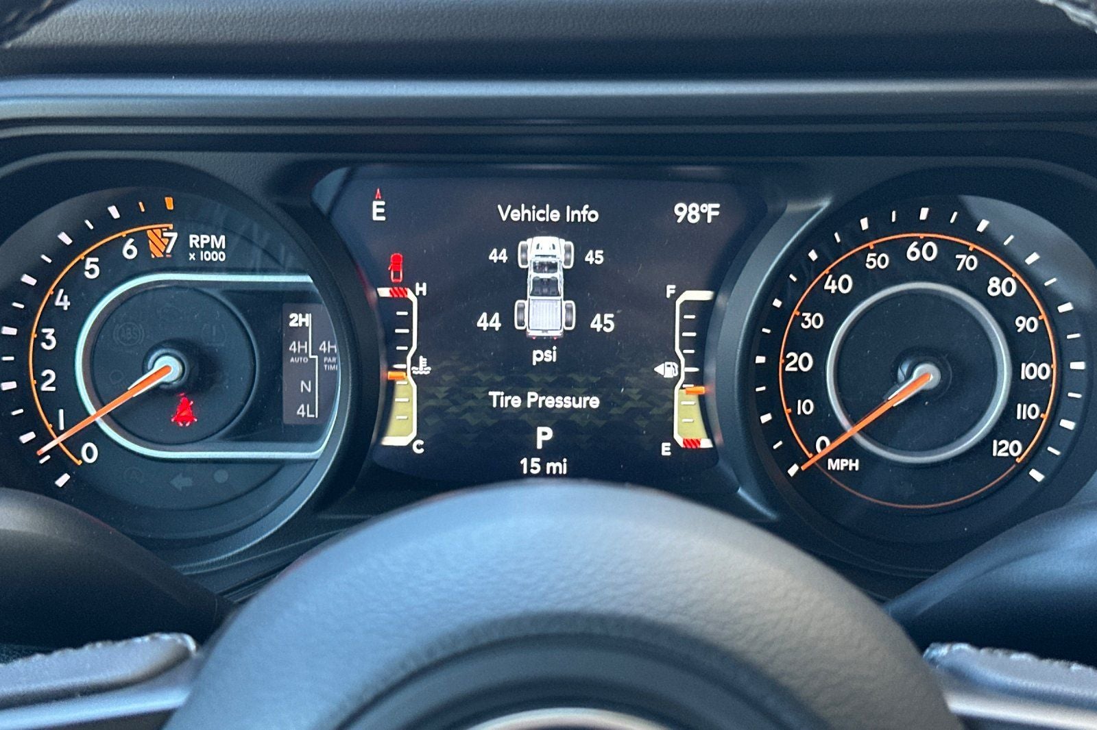 2026 Jeep Gladiator GLADIATOR MOJAVE X 4X4