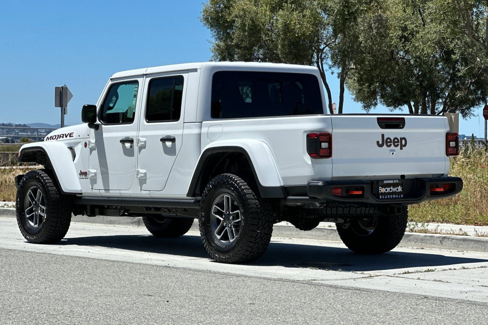2026 Jeep Gladiator GLADIATOR MOJAVE X 4X4