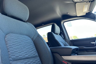 2026 RAM 1500 Express Crew Cab 4x4 5'7' Box