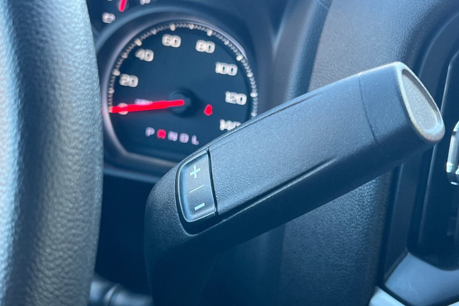 2022 Chevrolet Silverado 1500 2WD Crew Cab Short Bed Custom