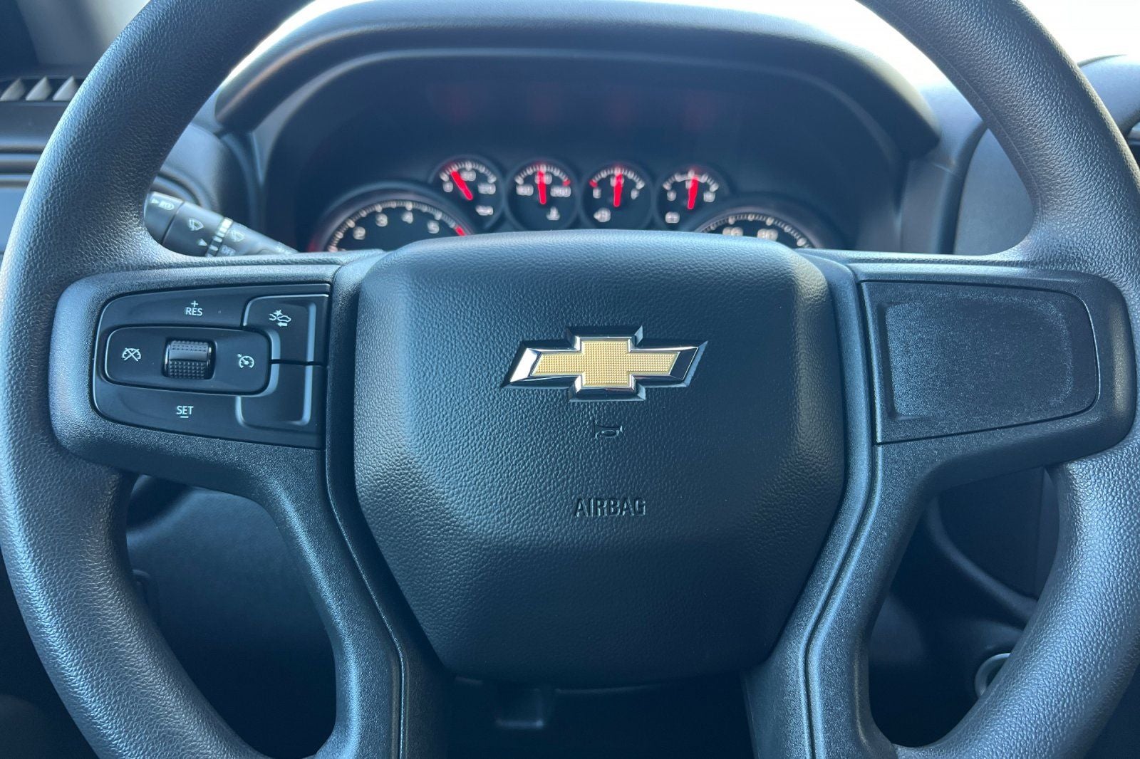 2022 Chevrolet Silverado 1500 2WD Crew Cab Short Bed Custom