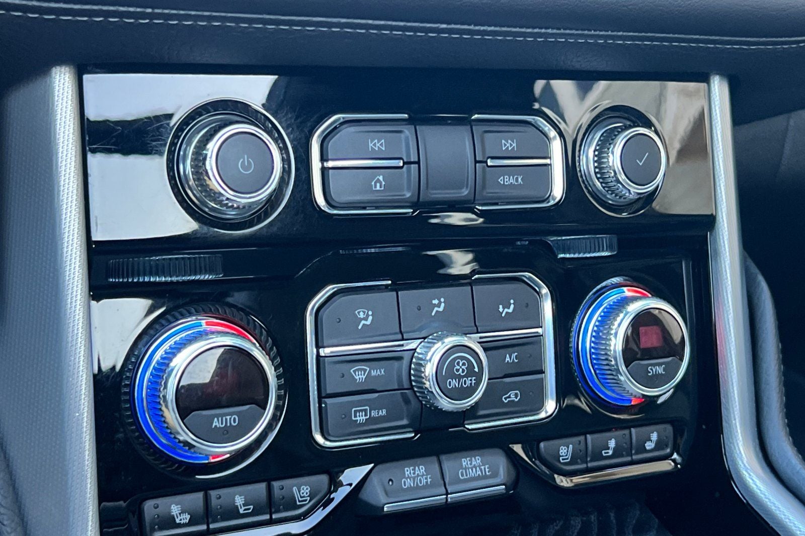 2021 GMC Yukon 4WD Denali