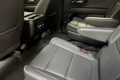 2025 Chevrolet Suburban 2WD Premier