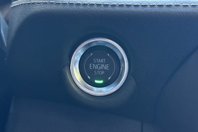 2025 Chevrolet Suburban 4WD LT