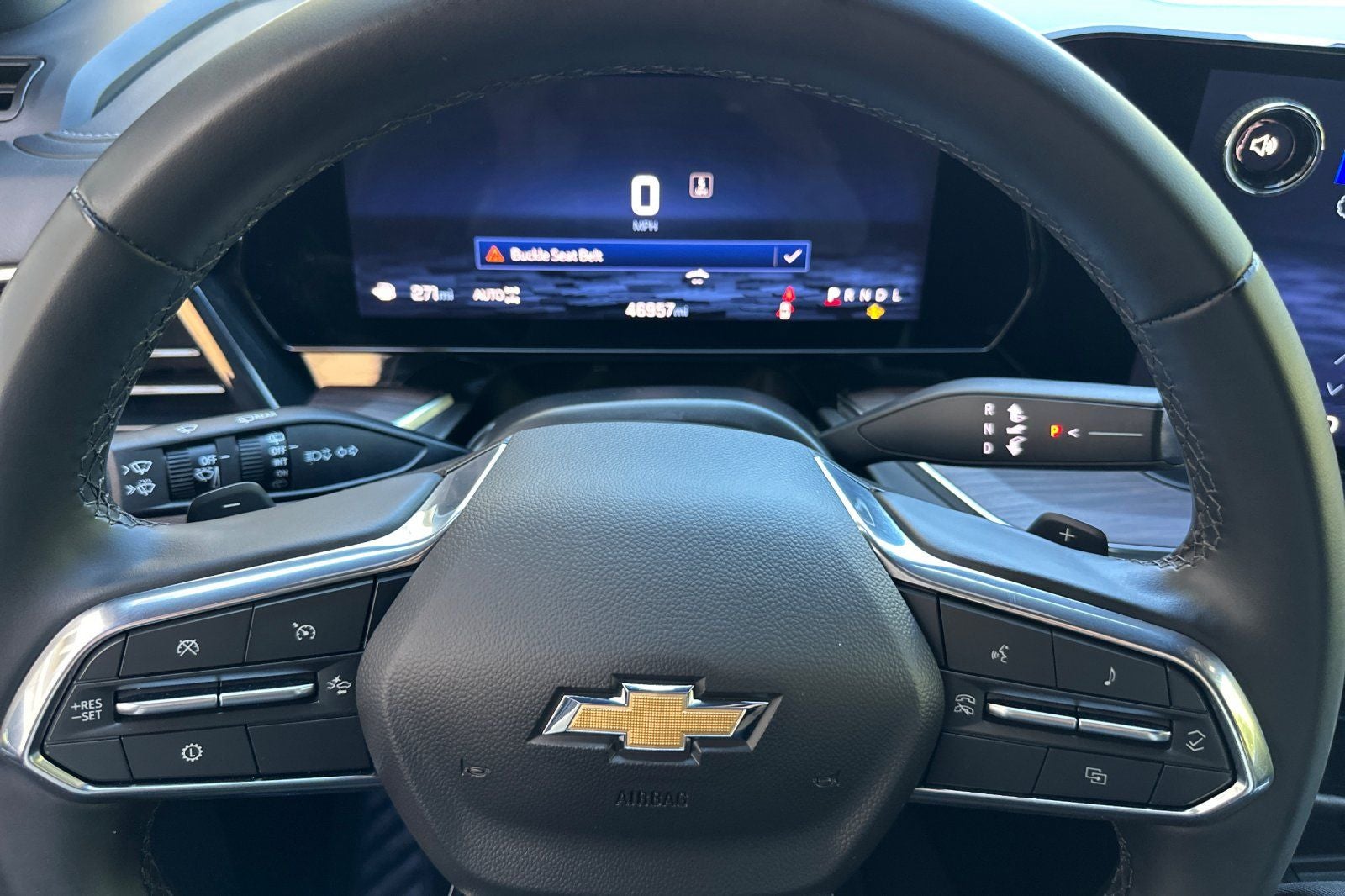 2025 Chevrolet Suburban 4WD LT