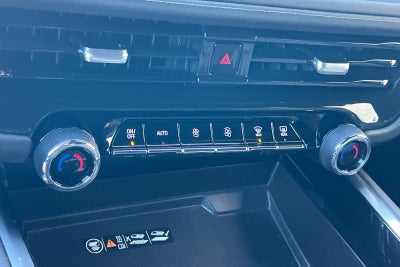 2025 Chevrolet Suburban 4WD Z71