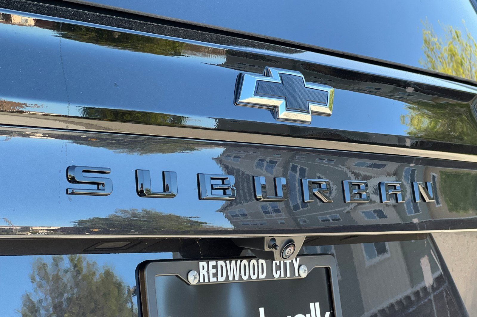 2025 Chevrolet Suburban 4WD Z71