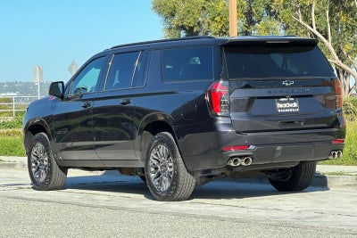 2025 Chevrolet Suburban 4WD Z71