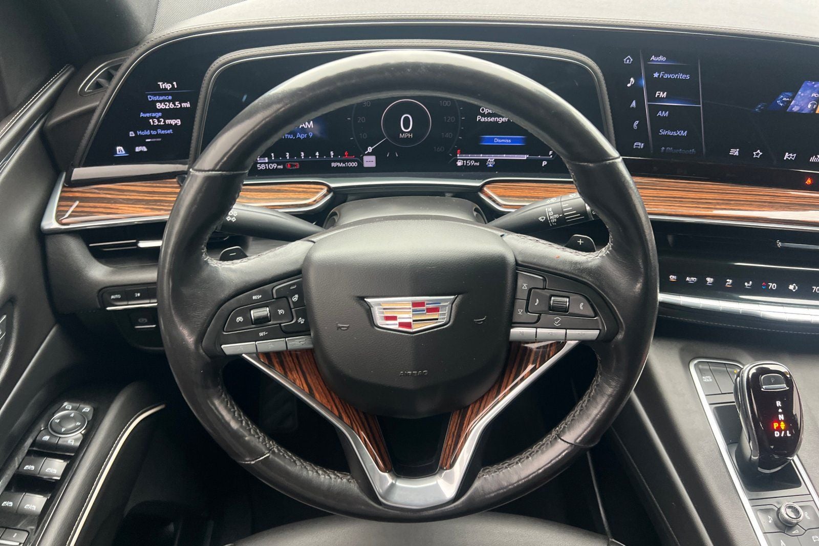 2022 Cadillac Escalade 4WD Luxury