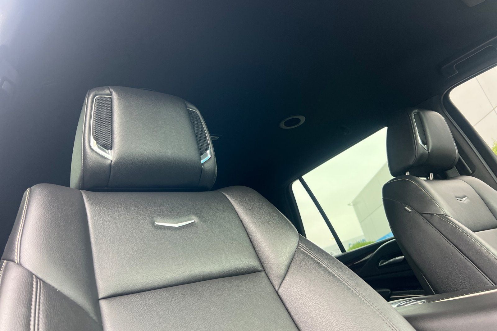 2022 Cadillac Escalade 4WD Luxury