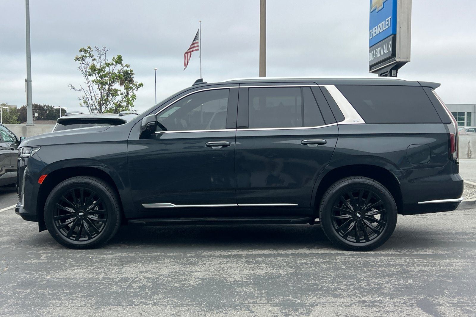 2022 Cadillac Escalade 4WD Luxury