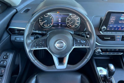 2022 Nissan Altima SR FWD