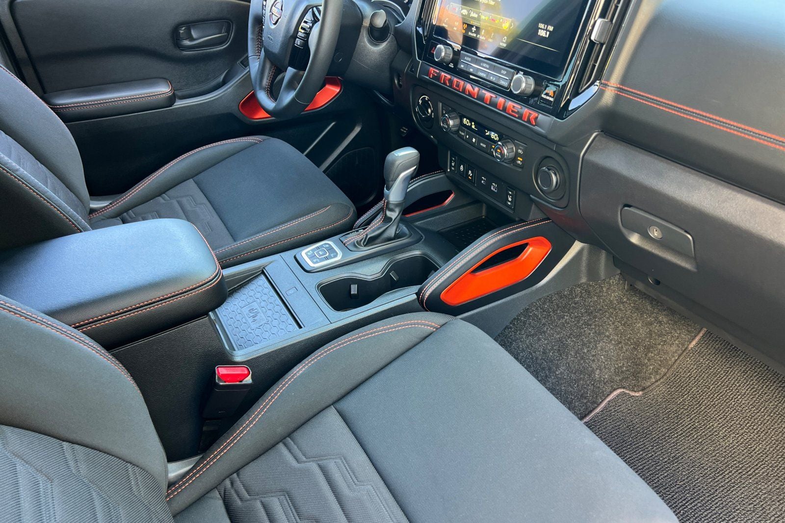 2026 Nissan Frontier Crew Cab PRO-4X 4x4