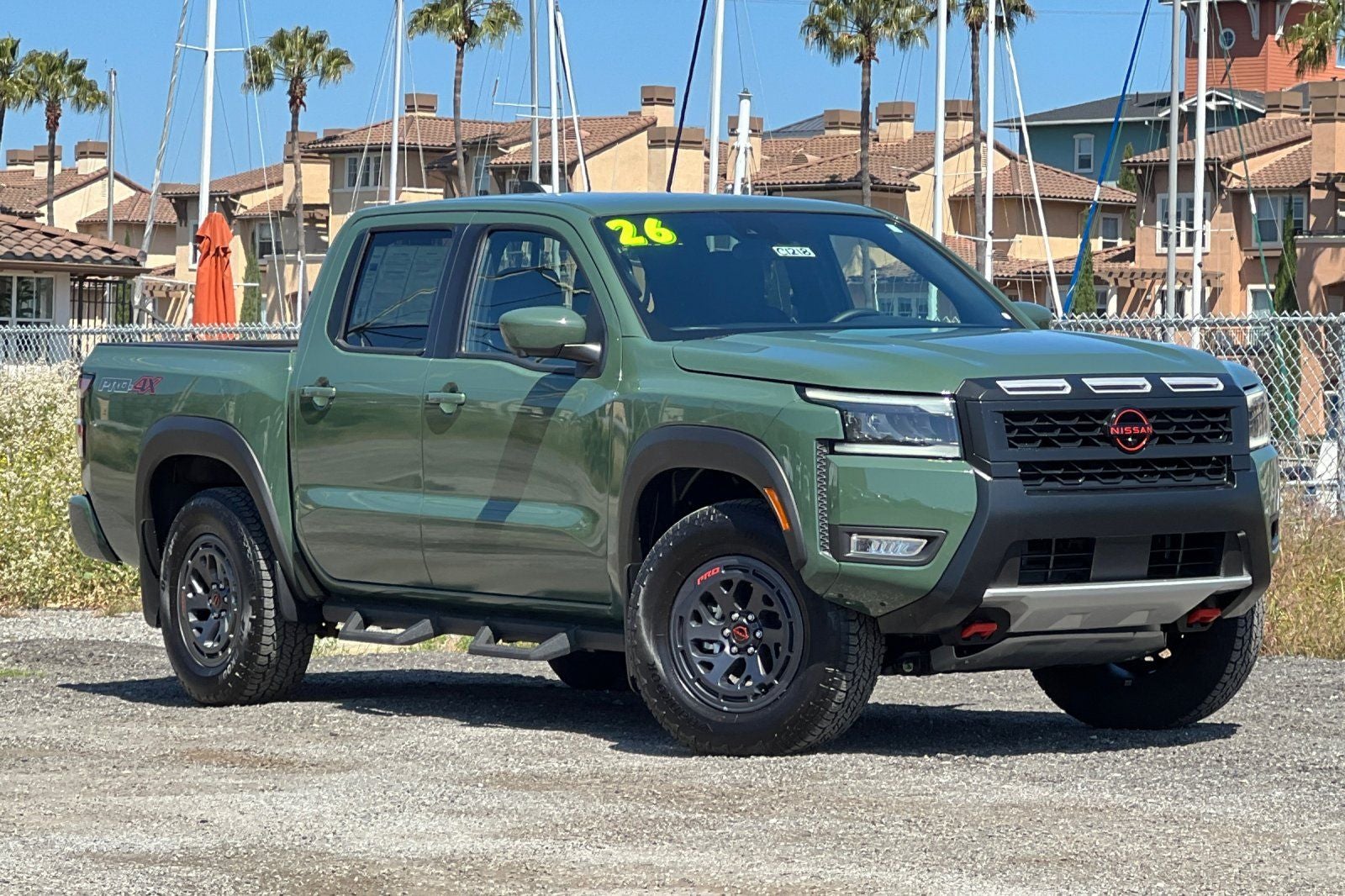 2026 Nissan Frontier Crew Cab PRO-4X 4x4