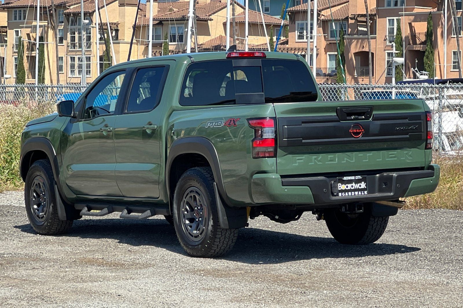 2026 Nissan Frontier Crew Cab PRO-4X 4x4
