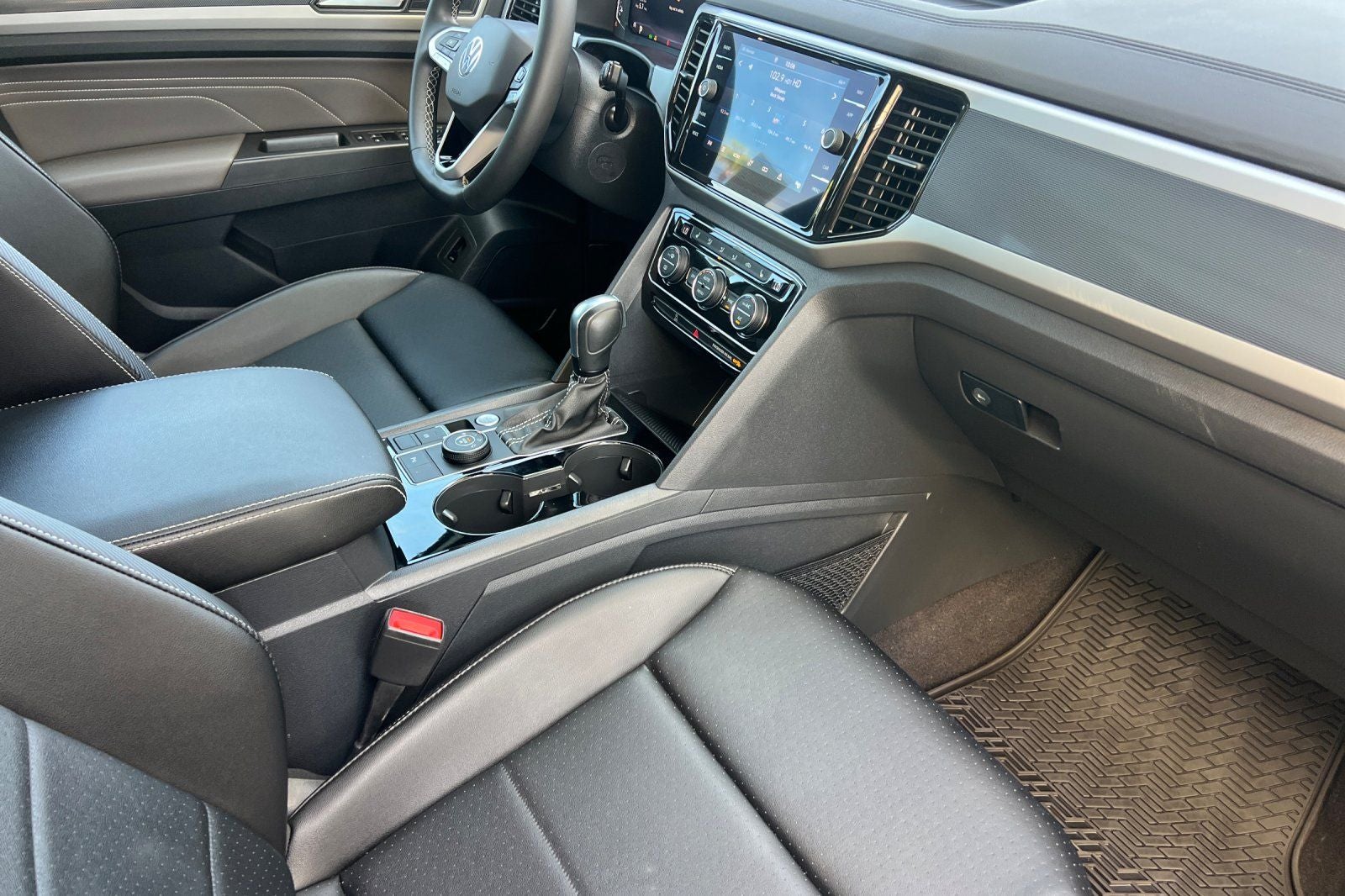 2023 Volkswagen Atlas Cross Sport 3.6L V6 SEL