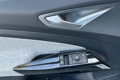 2024 Volkswagen ID.4 Pro