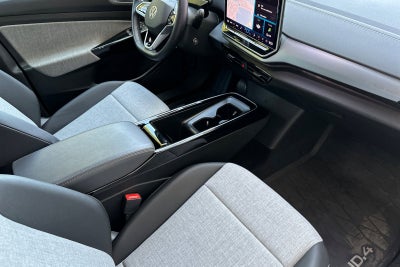 2024 Volkswagen ID.4 Pro