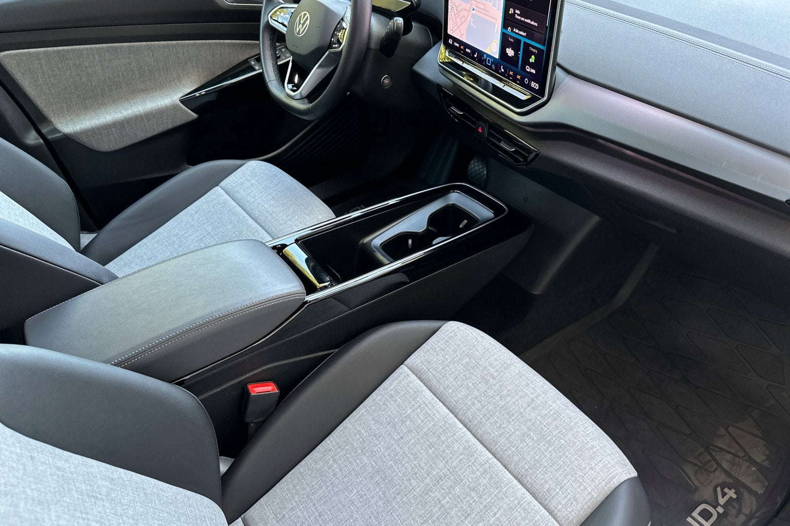 2024 Volkswagen ID.4 Pro
