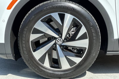 2024 Volkswagen ID.4 Pro