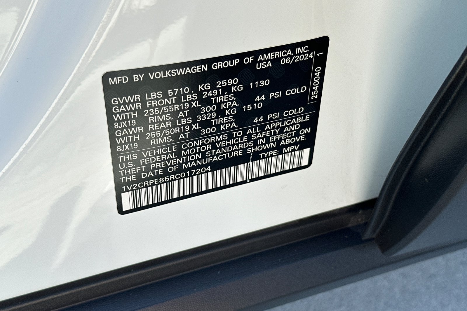 2024 Volkswagen ID.4 Pro