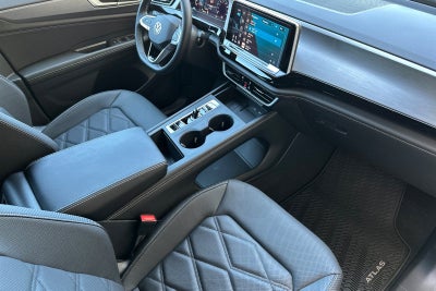 2026 Volkswagen Atlas Cross Sport SE